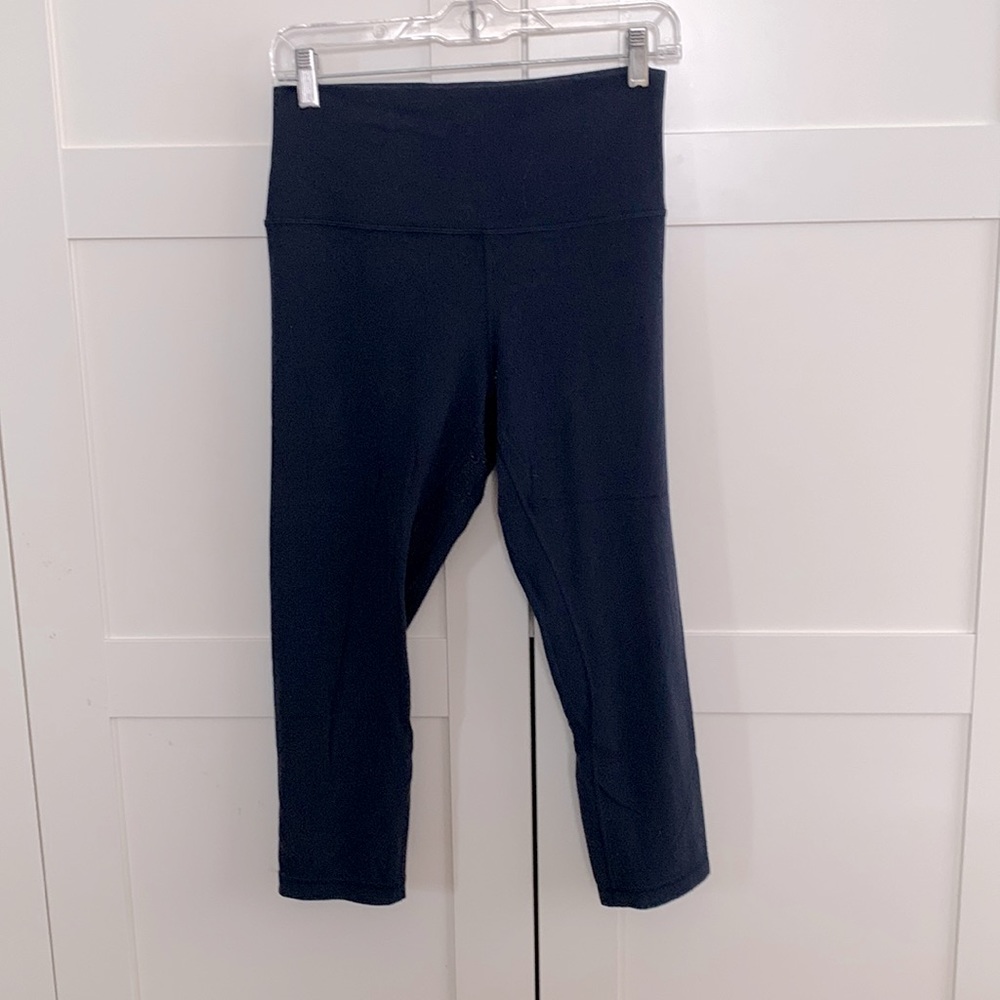 Lululemon Align leggings 23”length in navy blue